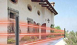 Barriere perimetrali antintrusione per villa monopiano